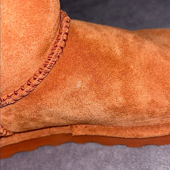 BEARPAW “Elle” Suede Short Boots with Wool Lining - Picture 11 of 12